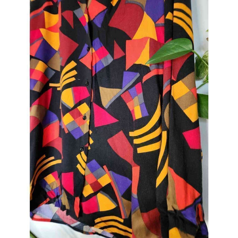 Vintage Geometic Colorful Print Rayon Button Front Oversized Fit Medium